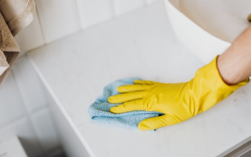 Nettoyage du plafond à Belfort : un entretien pour un environnement plus sain !